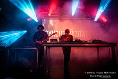 PHASENMENSCH + ANTOINE SAINT-MARTIN