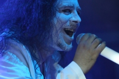 02_BloodWhite_30