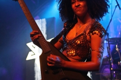 ANGUS MCSIX